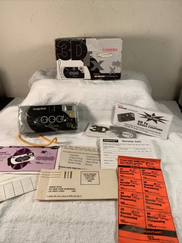 ImageTech 3D fx Lenticular Stereo 35mm Film Point & Shoot Camera Triple-Lens 96”
