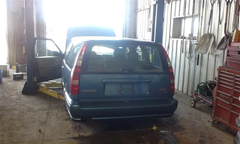 Transmissão automática FWD com Turbo 2.3L compatível com 98 VOLVO 70 SERIES 1525723 - Imagem 2 de 4