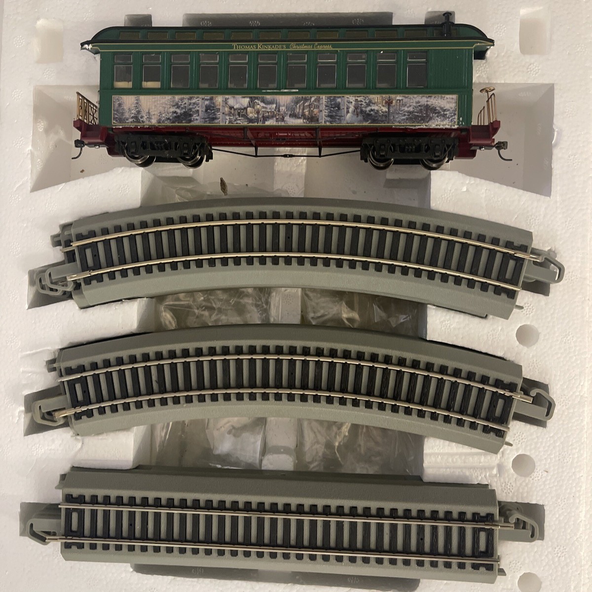 BACHMANN HAWTHORNE VILLAGE KINKADE CHRISTMAS EXPRESS ON30 TRAIN 