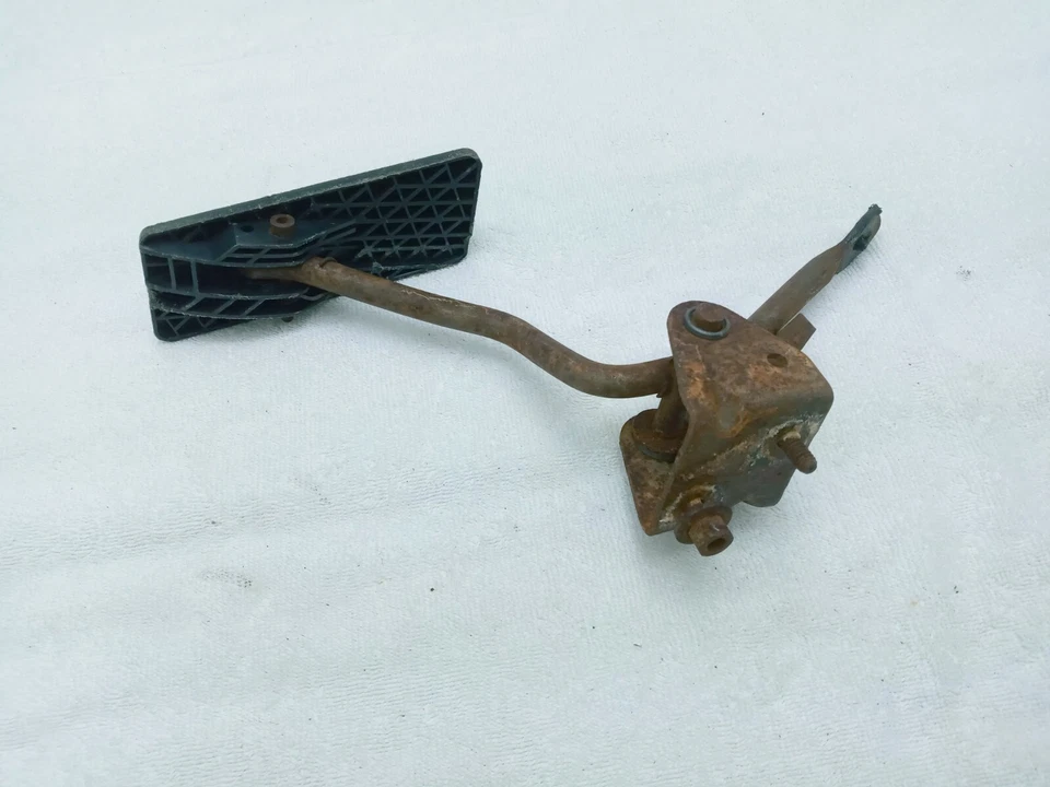 Mopar B-Body Dodge Plymouth 1971 1972 1973 1974 Charger GTX Gas Pedal Assembly Foto 2 de 2