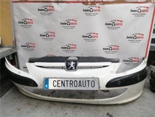 Pare-choc avant Peugeot 104