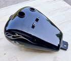 Project Bobber Chopper Custom Medium Style Motorrad Kraftstofftank schwarze Flammen