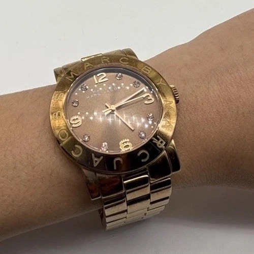 Women’s  Marc Jacob’s Wrist Watch — Reloj de Mujer  marca Marc Jacob’s - Image 3 of 4