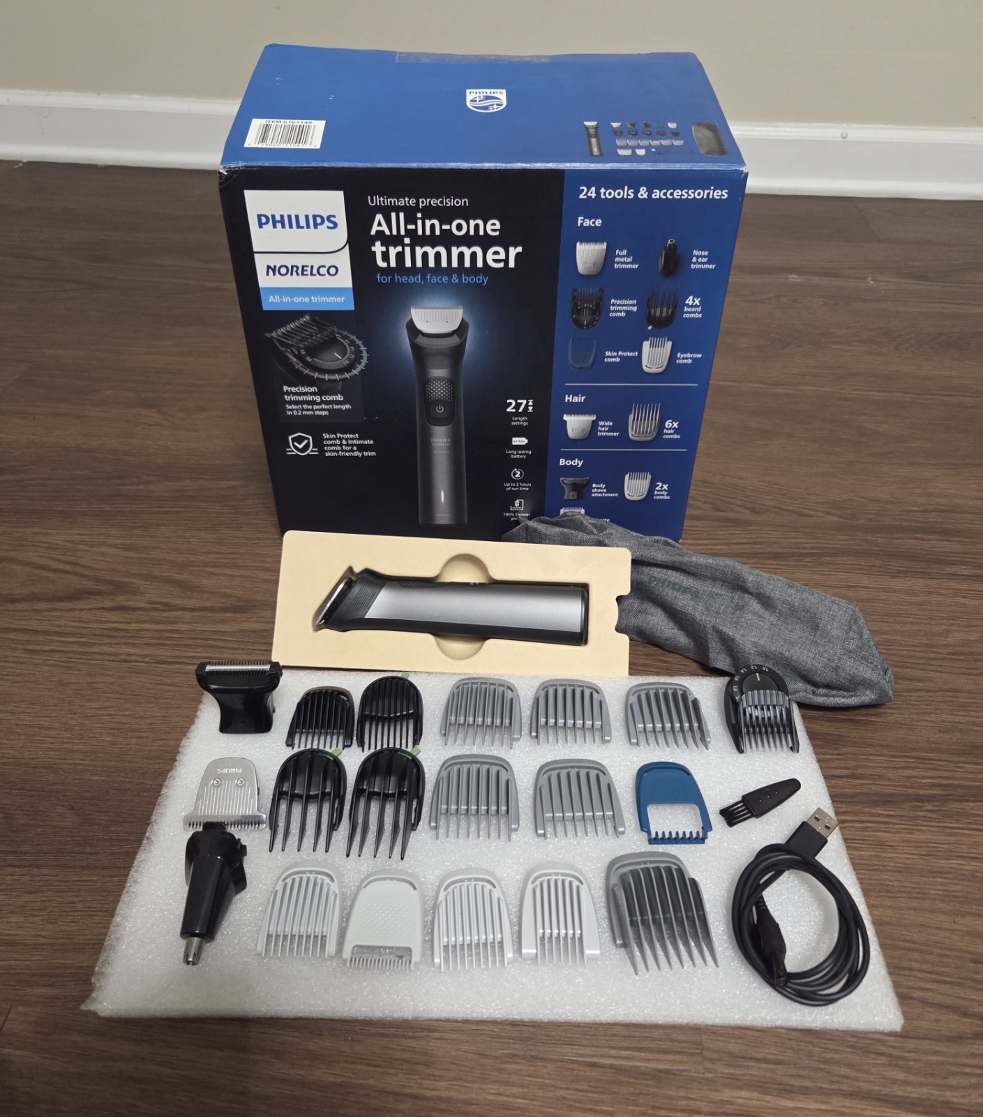 Philips Norelco All-in-One Trimmer 24-in-1 MG9526/40 Used Gr