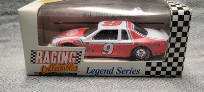 Bill Elliott #9 Red Melling 1/64 Racing Collectables Of America Legend Series 