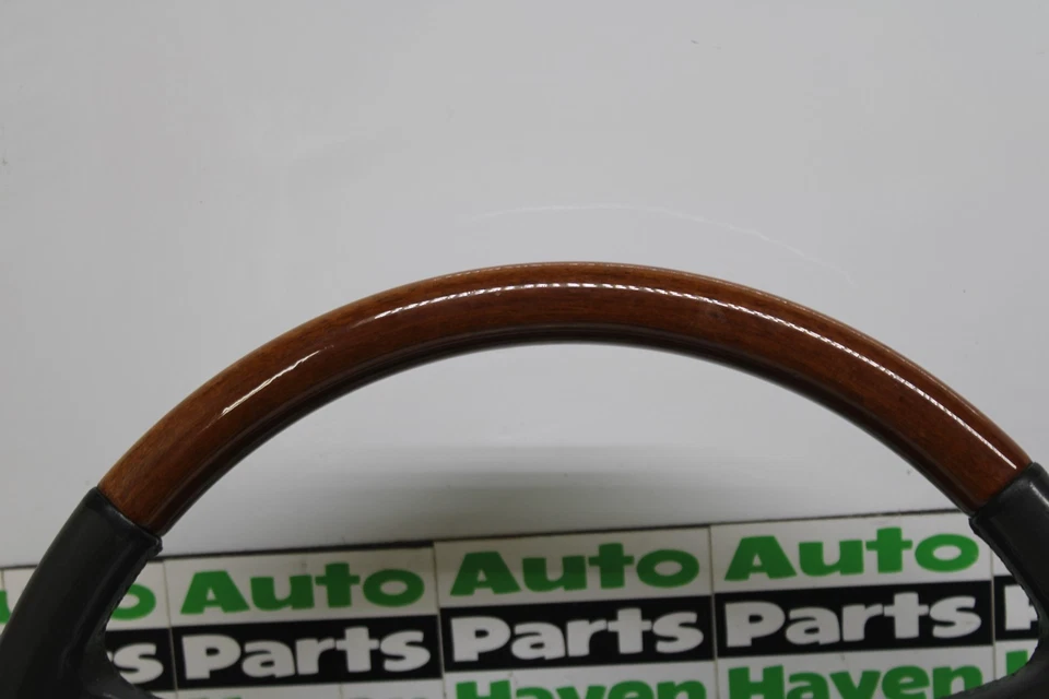 2002 Cadillac Escalade Steering Wheel  OEM  GREY LEATHER Woodgrain Trim - Image 2 of 4