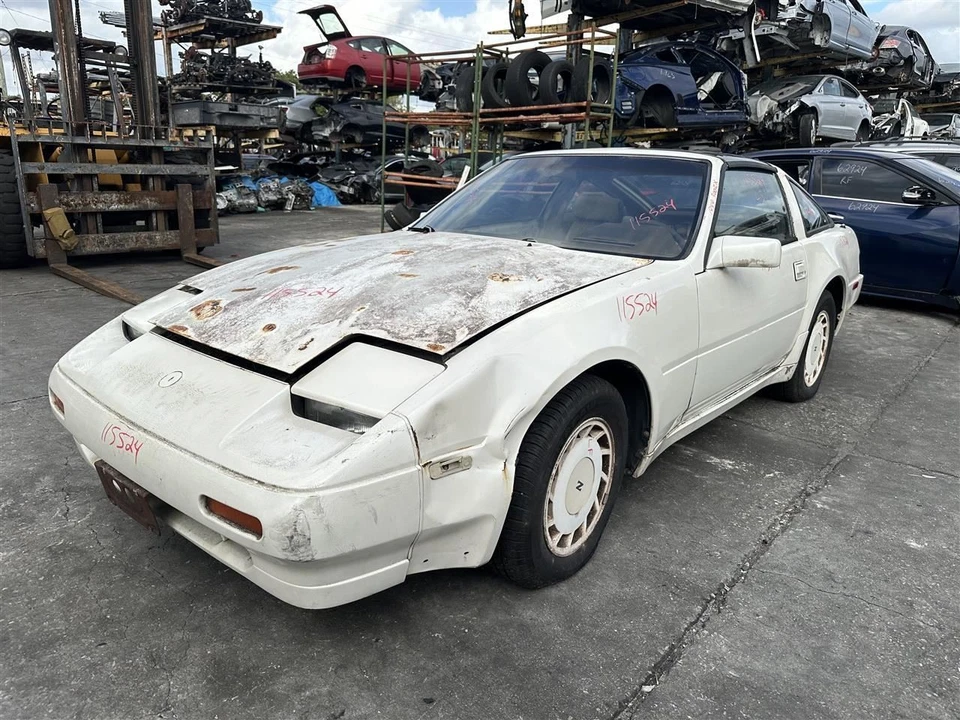 Защелка капота передняя 1984 85 86 87 88 89 Nissan 300ZX - Изображение 3 из 4