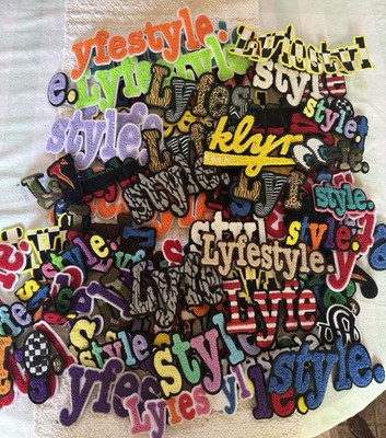 Storage Unit Find Large Lot Of Sew on Embroidered Patches 156 Pieces