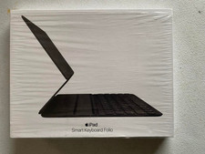 Apple Smart Keyboard Folio: iPad keyboard case for iPad Pro 12.9inch Black
