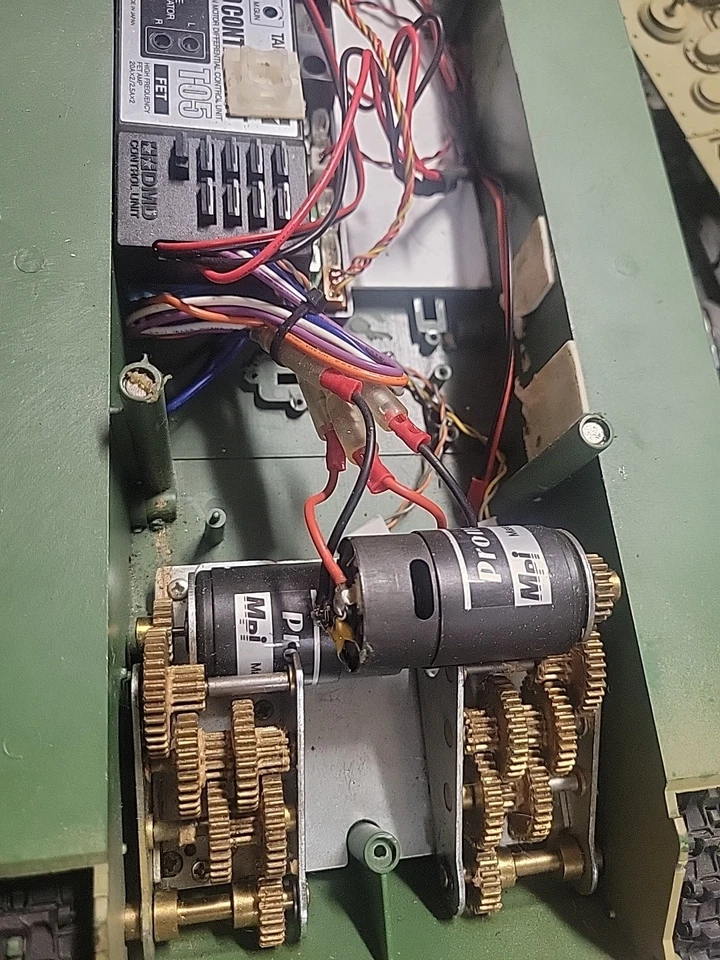 Heng Long / Tamiya Hybrid Jagdpanzer IV L/70 RC Tank Metal Tracks Tamiya T-05 - Image 2 of 4