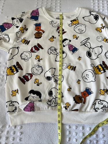Peanuts Snoopy & Friends Women's XXL Pullover Sweatshirt -Pristine - Picture 5 of 6
