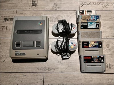 SNES Retro Konsole Super Nintendo + 6x Spiele + 2x Controller + alle Kabel