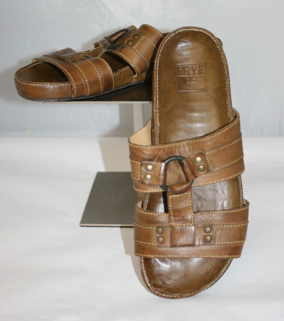 Frye Men display picture 2