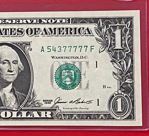 Numéro de série fantaisie 1 dollar 1985 Lucky 77777-5 dans une rangée (BOSTON A) UNC