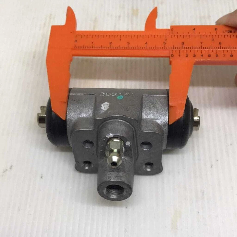 Cilindro de freno de rueda trasera para Isuzu D-max Holden Rodeo 2003-2006 Ute Foto 2 de 4