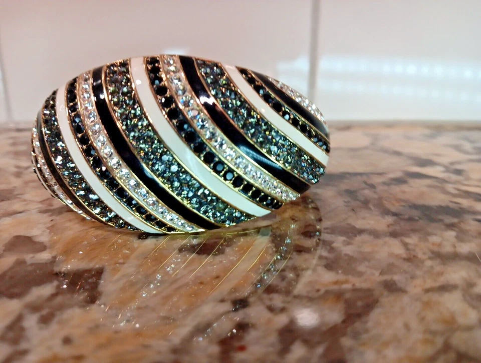 Akkad Black Green White Drop Bangle Bracelet Wristlet Gorgeous! — 第 2/4 张图片