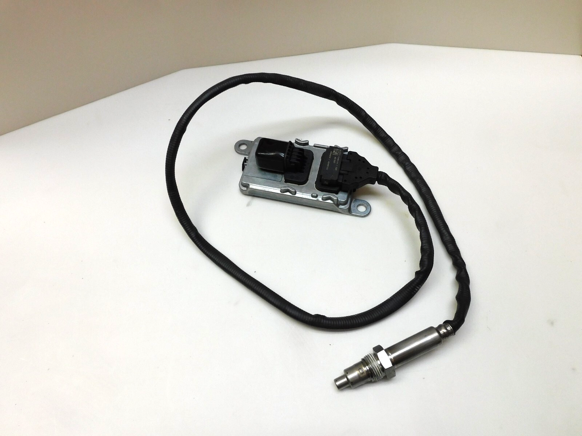 CUMMINS NB1500 NOX NITROGEN OXIDE SENSOR SNS0152D 5WK9 A3C00895500