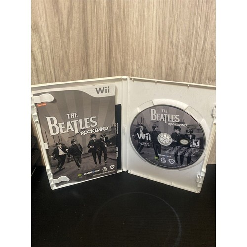 The Beatles: Rock Band Nintendo Wii CIB Complete With Manual Tested & Working - Picture 2 of 5
