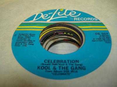 Soul 45 KOOL & THE GANG Celebration / Morning Star on De-Lite
