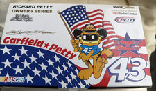 TEAM CALIBER RICHARD PETTY OWNERS SERIES 2002 GARFIELD DODGE GRINNIN & WINNIN 43