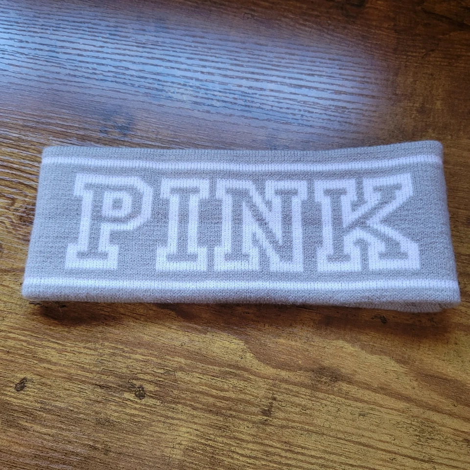 Faixa de cabeça feminina de malha cinza estampa gráfica PINK by VICTORIA'S SECRET tamanho único - Imagem 2 de 4
