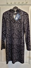 Oasis Knee Lenght Dress Size Small Black And Sparkle