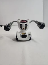 Robot Robo Fighting Combat Set Sharper Image 1005547 White NO REMOTE
