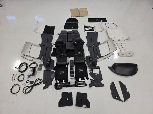 Cirrus SR22 Interior with Seats, Plastics, Headliner & Side Panels