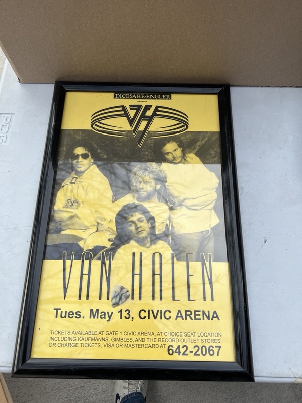 Van Halen DICESARE-ENGLER Presents VH Poster With Guitar Pick Autographed ?