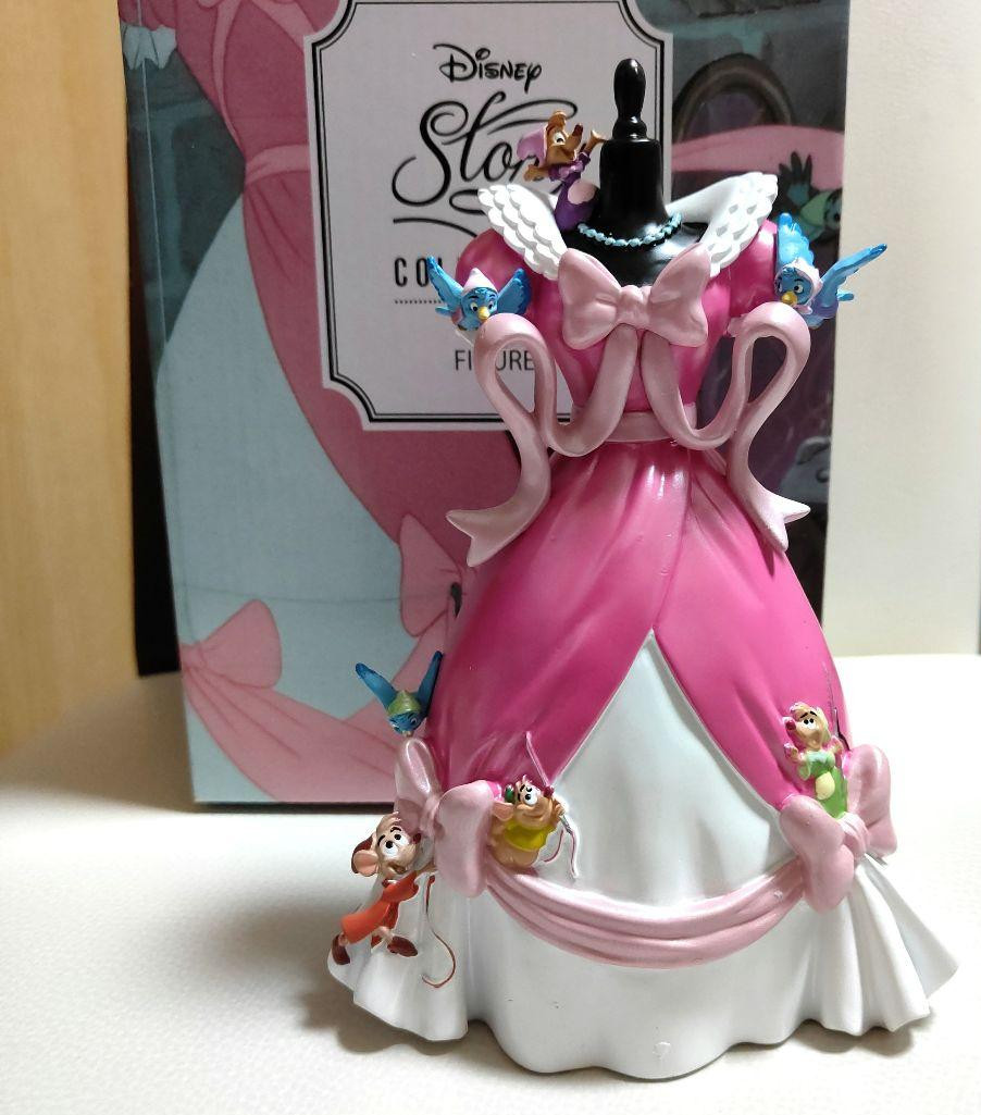 Cinderella Pink Dress Figure Japan Disney Store Exclusive 2025 Collectible