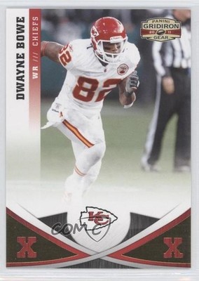 2011 Panini Gridiron Gear Gold X's 4/100 Dwayne Bowe #54 1j6