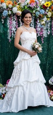 Hochzeit Couture Kleid Athena'': Nicholas Millington's Regal Stufen Größe: 10 UK