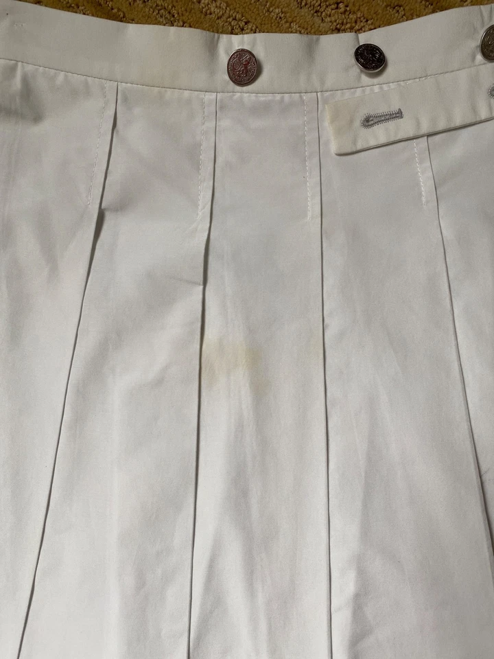 Gunex Pleated White Skirt Sz 8 Cotton Blend Side Zipper &Silver button detail - Image 3 of 4