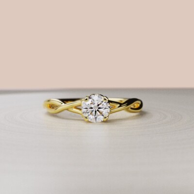 Solitaire Twisted Shank Engagement Ring Round Cut Moissanite Dainty Bridal Ring