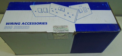 BG Electrical Patress Single 45mm Square Edge Surface Back Boxes Pack of 5 - Picture 2 of 4