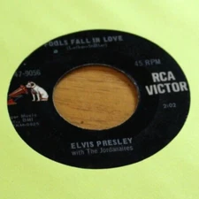 ELVIS PRESLEY - FOOLS FALLS IN LOVE / INDESCRIBABLY BLUE 45 RPM 7" SINGLE G+