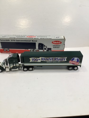 PETERBILT / HATFIELD Liberty Classics Conventional Semi Limited Edition 1:64 - Picture 3 of 6