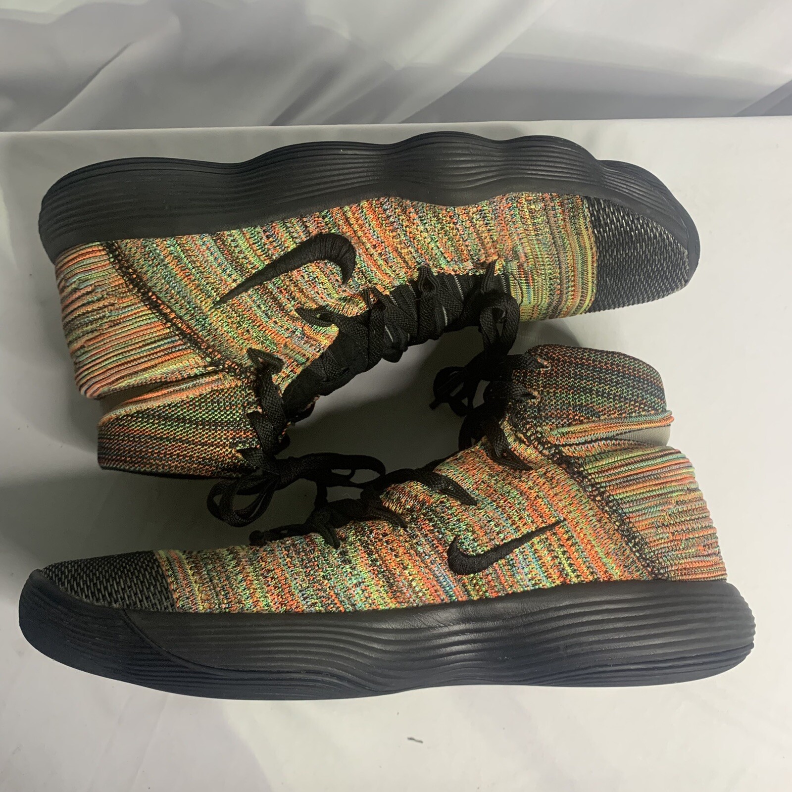 hyperdunk multicolor