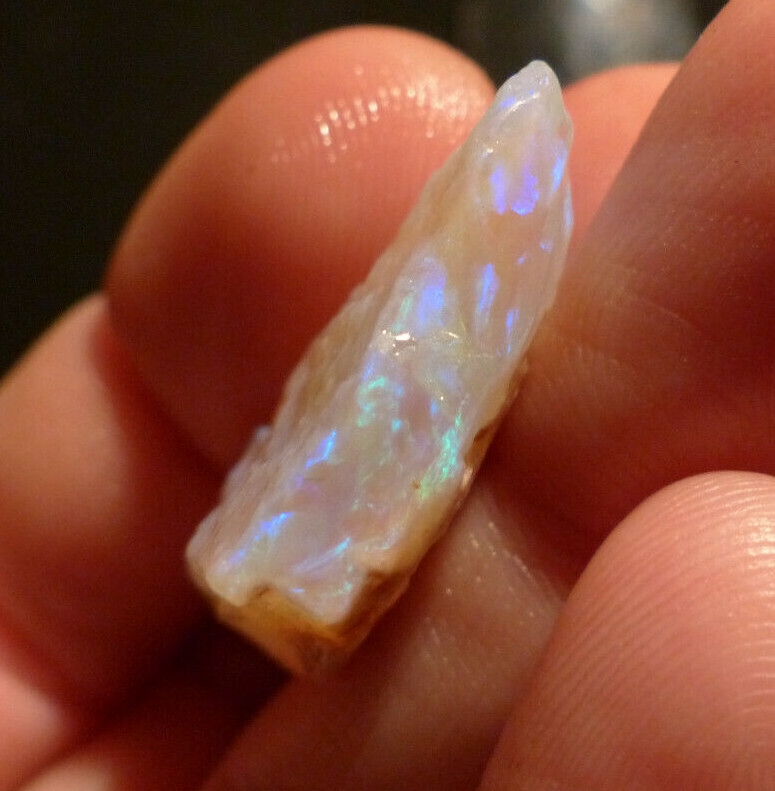 Opale brute de Coober Pedy, spécimen rare de 23.70ct pour collection lapidaire
