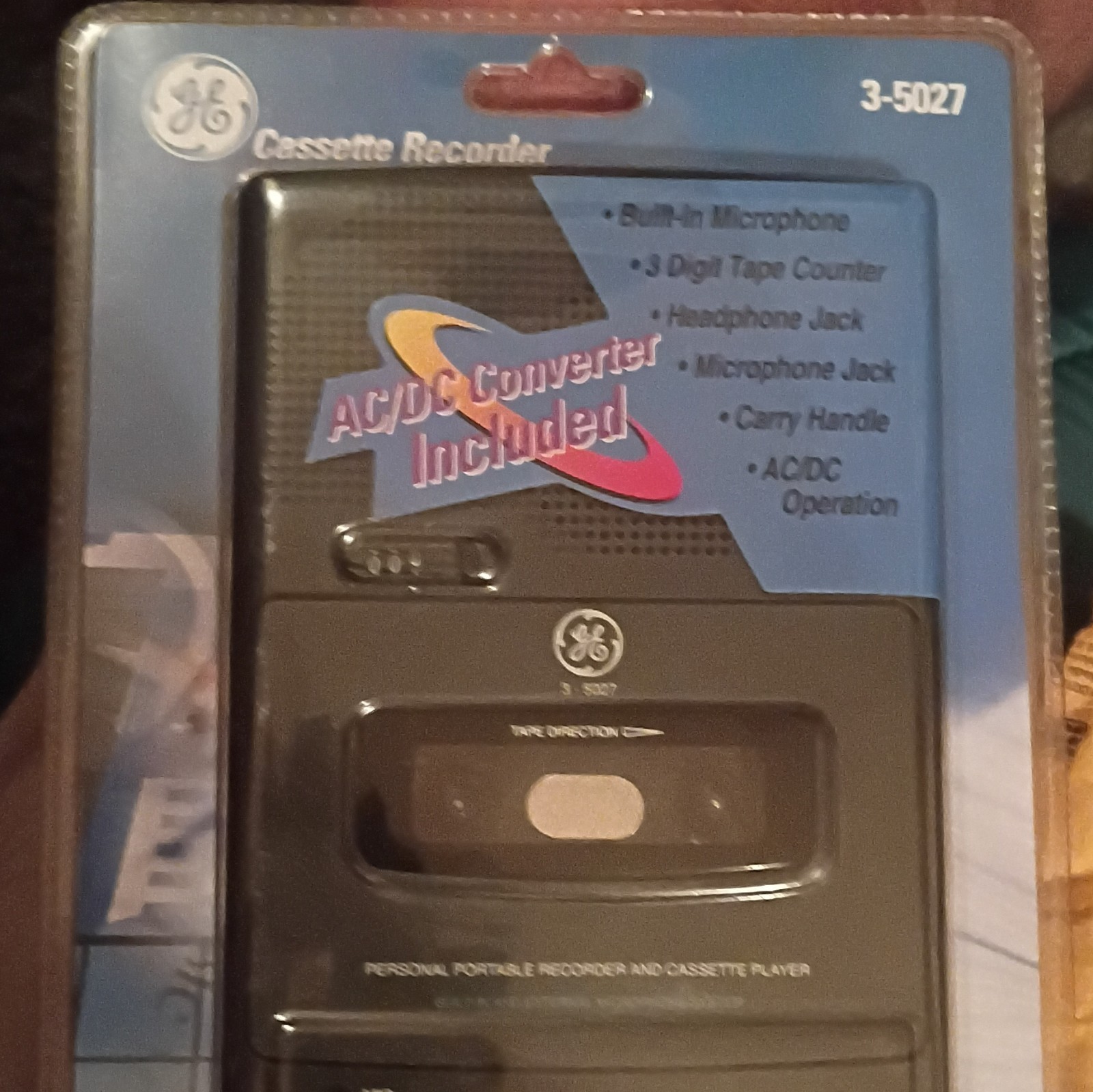 GE 3-5027 Handheld Cassette Recorder w/ Built-In Mic, Tape C