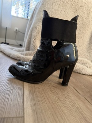 Stuart Weitzman Boots Womens 10 Black Patent Leather Block Heel Chelsea Bootie