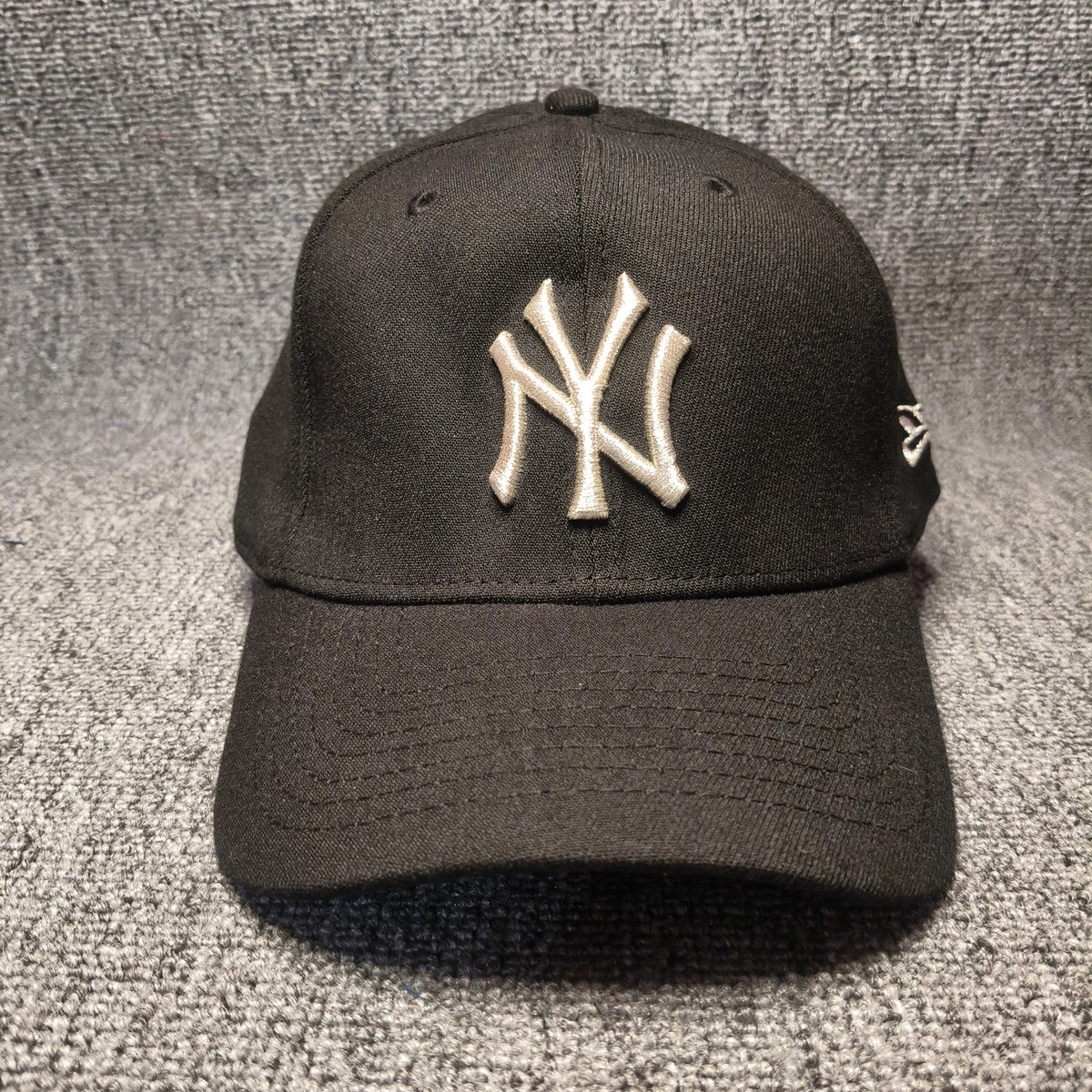 New Era New York Yankees Black Hat MLB Cap Y702