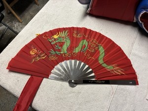 Chinese Martial Arts Red Metal Fan Kung Fu Tai Chi Karate Training Dragon Nylon