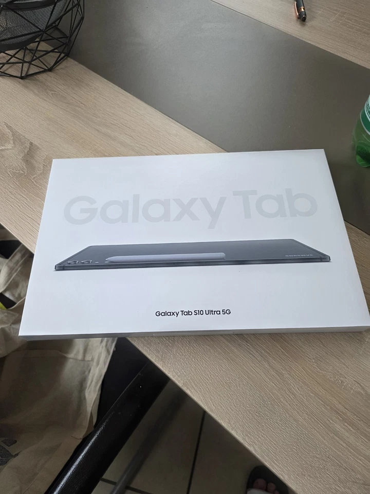 Galaxy Tab S10 Ultra, WiFi, 256GB, Moonstone Gray - Wie neu - Bild 2 von 2
