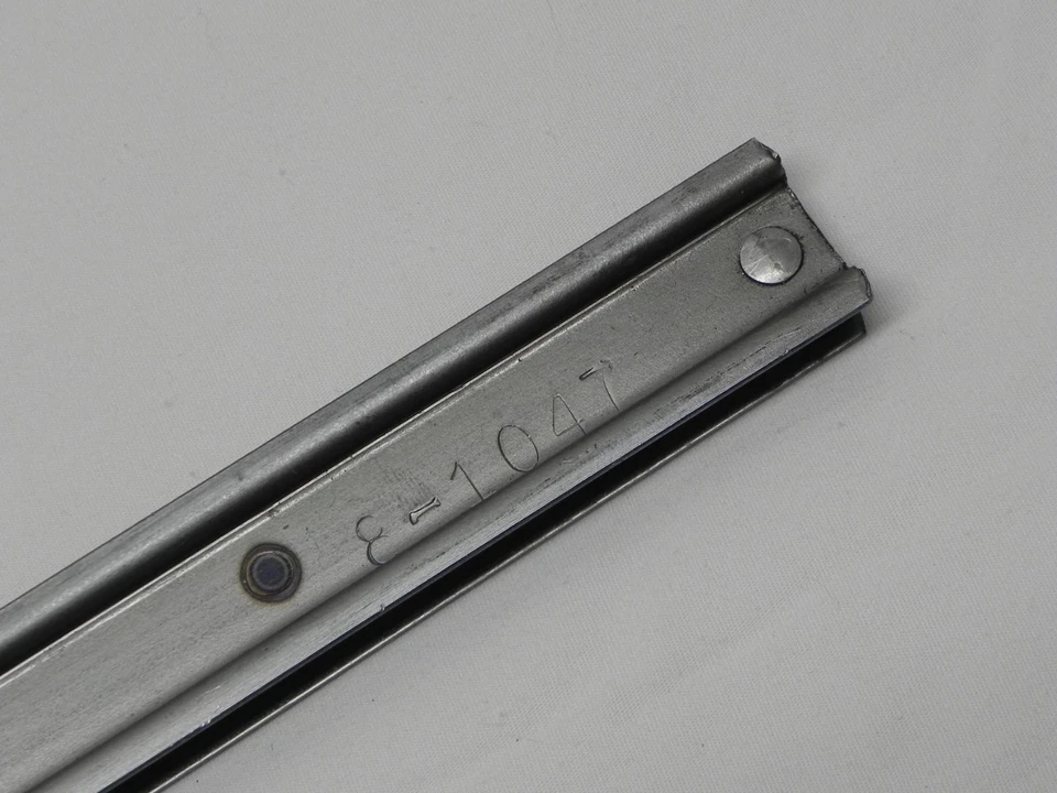Snap-on 8-1047 Friction Drawer Slide w/Slide Clips USA 13-1/4'' Long - image 3 of 4