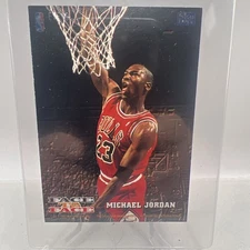 1993 NBA Hoops Face To Face #FTF10 Michael Jordan/Miner