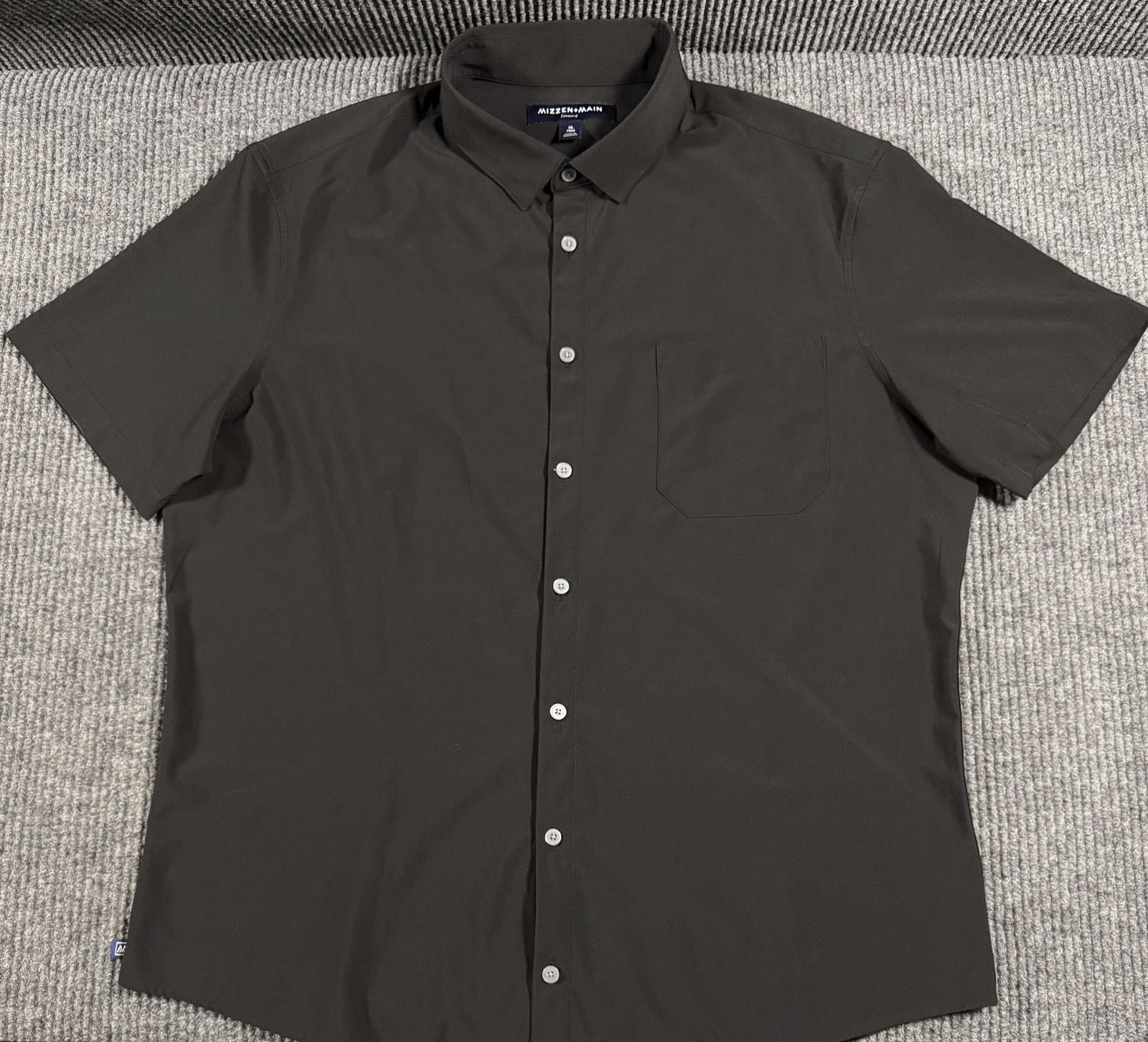 Mizzen Main Shirt Mens XL Leeward Trim Fit Short Sleeve Button Up Solid Black