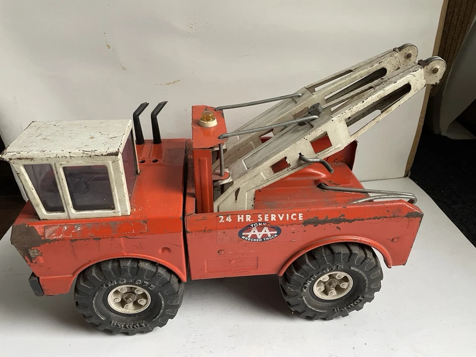 Grúa de remolque Tonka 1970 Mighty AA (19) Foto 4 de 4