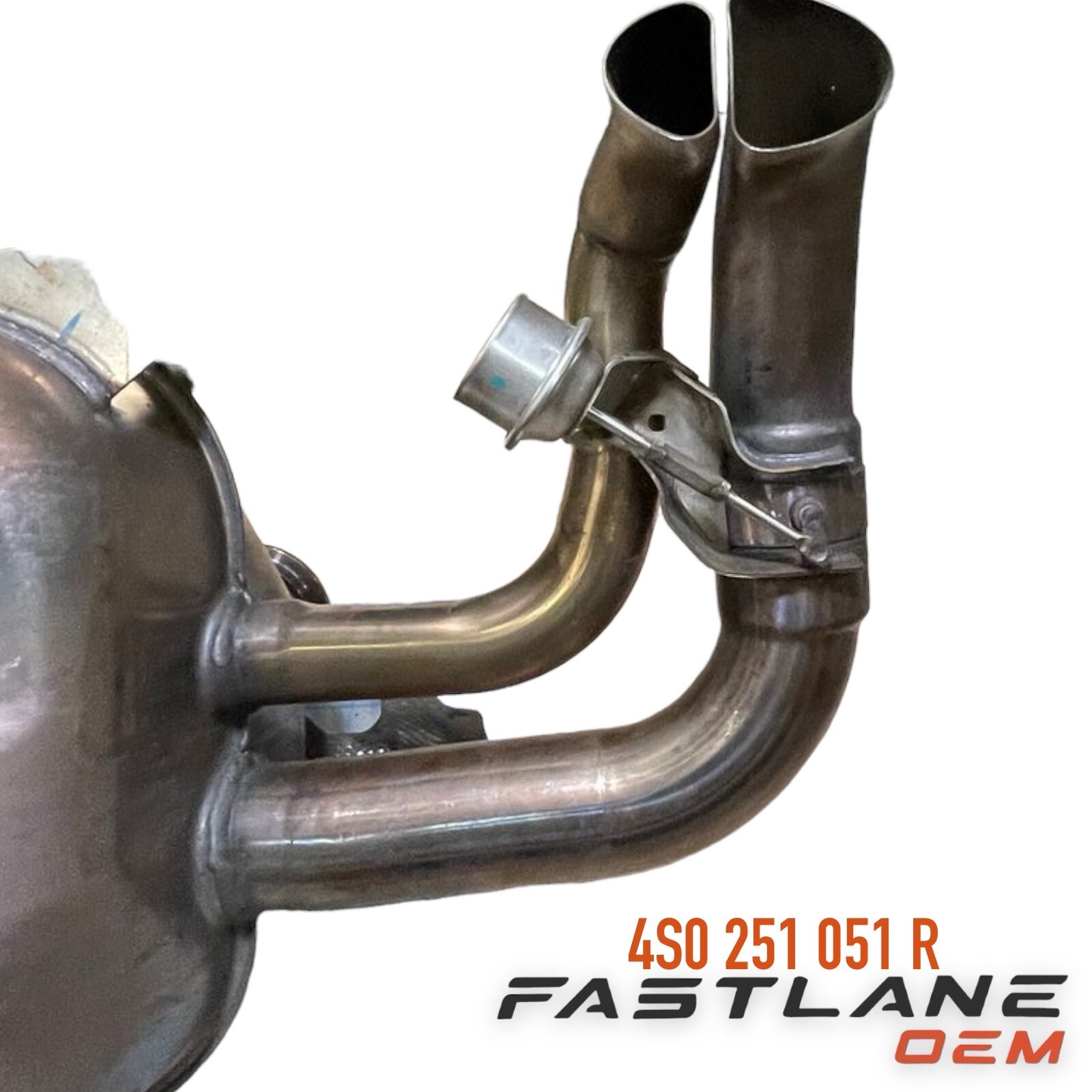 2021-2023 AUDI R8 REAR PIPE SECTION, MUFFLER USED OEM 4S0251051R