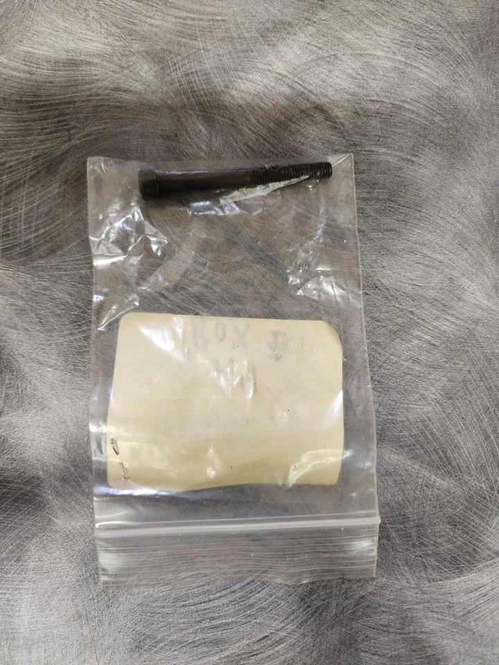 GENUINE OEM REDMAX Muffler Bolt 516071401 - Image 2 of 2